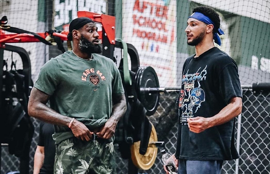 他曾經在2 他曾經在2