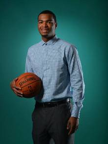 防守端的换 防守端的换